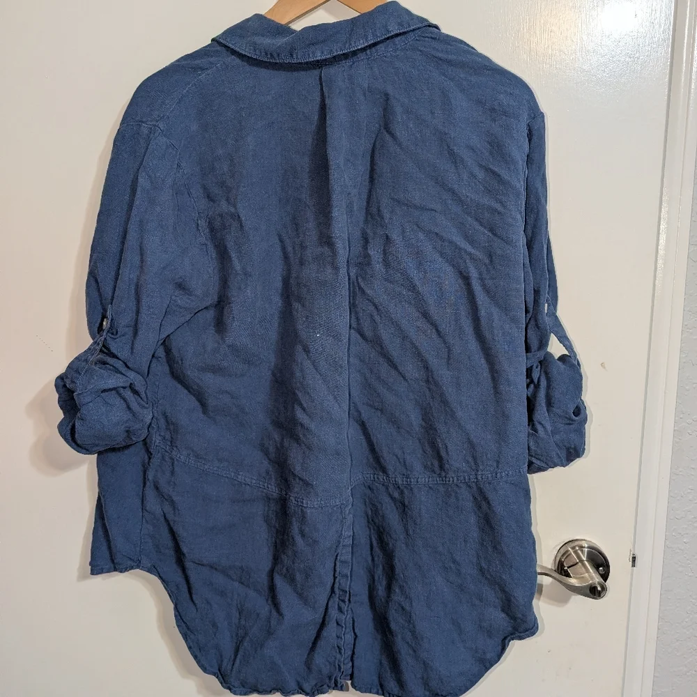 Women's Blue Button Down - Large - Picture 3 of 4